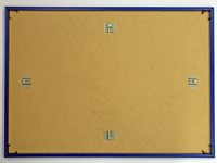 Wackelfreie und Unterlage dank w�r Aufh�ngern an der MDF-R�ckwand