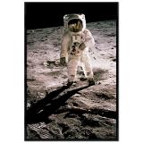 Thumbnail von Poster mit Rahmen - Edwin Aldrin walking on the lunar surface - Apollo Moon Mission 