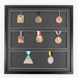 Medaillenrahmen 50x50 cm, schwarz