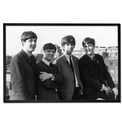 Poster mit Rahmen - The Beatles, Frühes Gruppenbild aus dem Jahr 1962 
