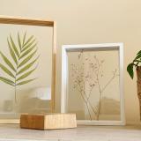 Thumbnail von Holz-Bilderrahmen mit Glasrückwand für schwebenden Fotoeffekt Bild 3